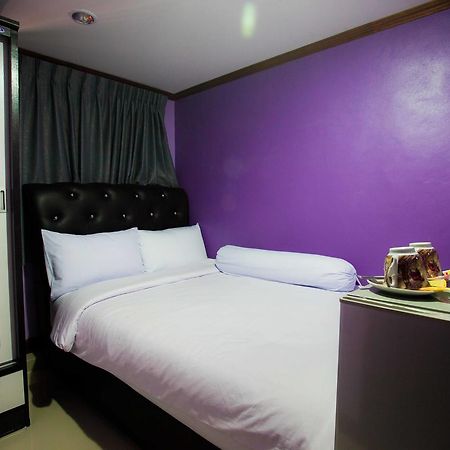 Grand Omari Hotel Банкок Екстериор снимка