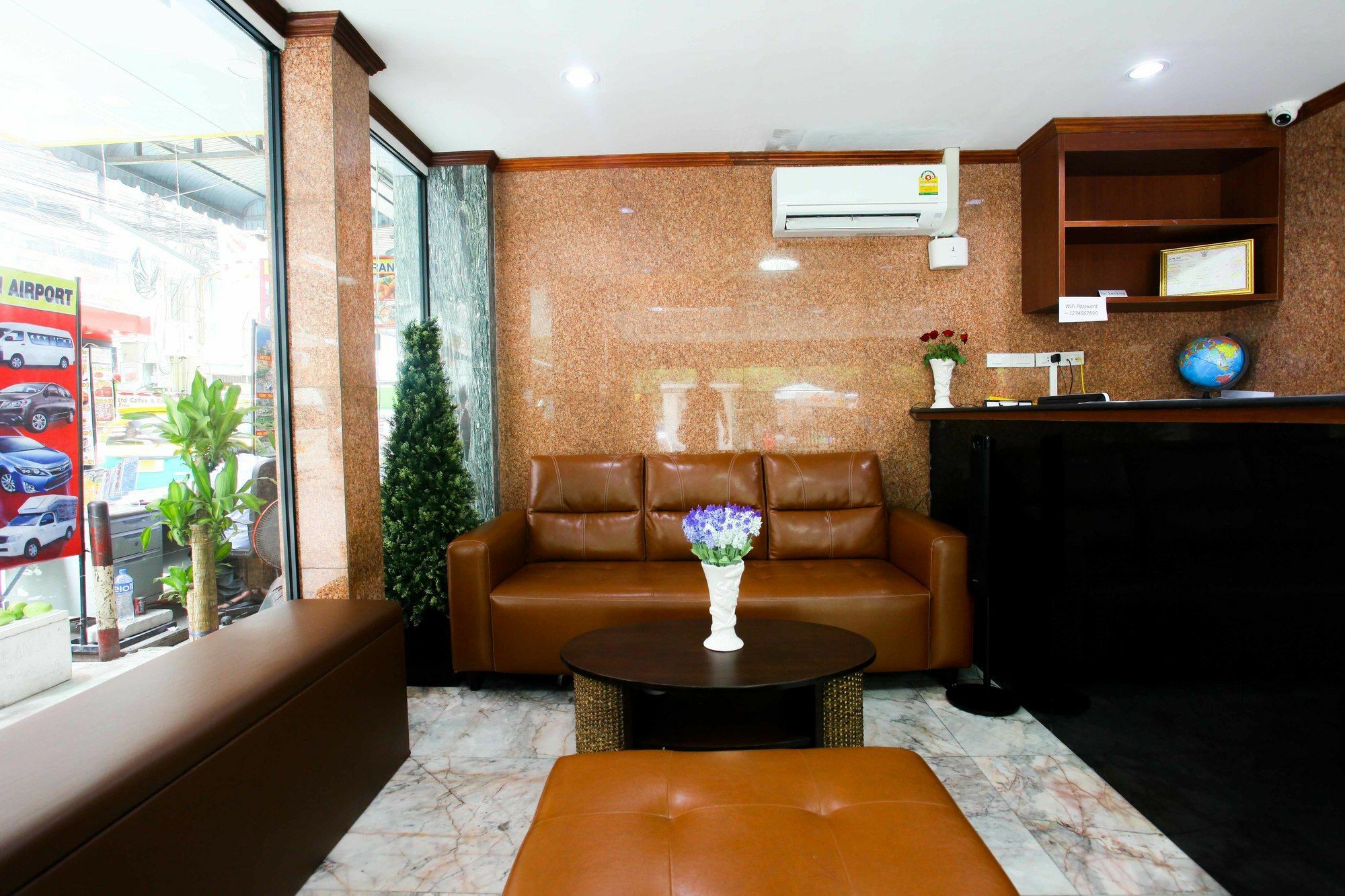 Grand Omari Hotel Банкок Екстериор снимка